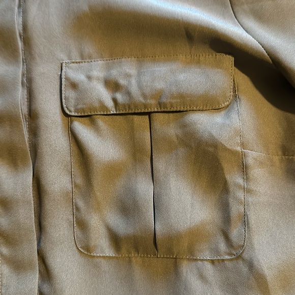 H&M army green button down 3/4 sleeve shirt size 12 - Picture 5 of 6